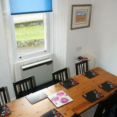 Old Harbour Master'S Self-Catering Apartment Fort William Exterior photo